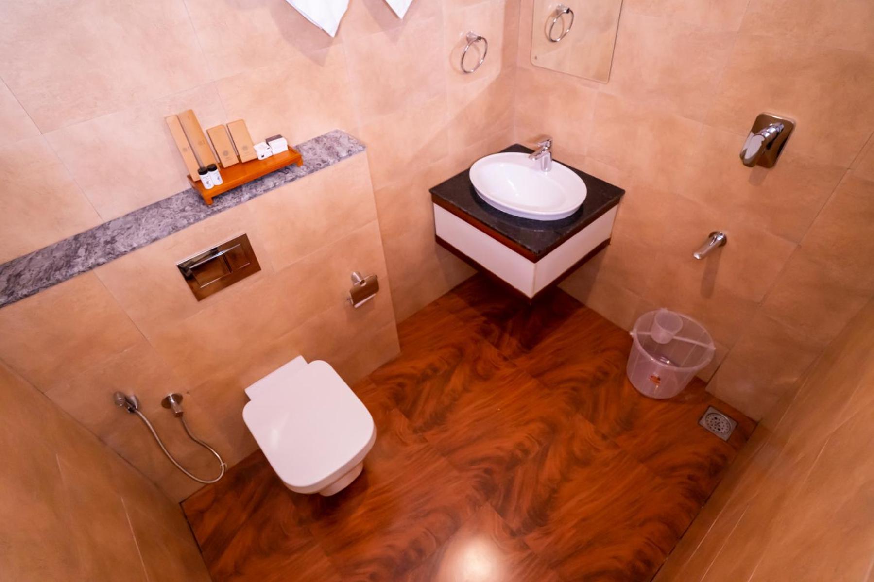 Trivers Resort مونار المظهر الخارجي الصورة